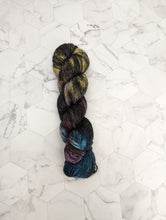 Load image into Gallery viewer, FLOOD SALE It's a 10 But... - Gemma Fingering - Ready To Ship